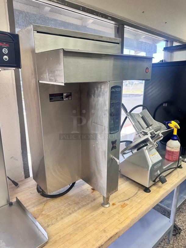 Excellent Fetco CBS-2052e Twin Dual Automatic Coffee Brewer Extractor 120/208V Tested and Working! - Image 5 of 6