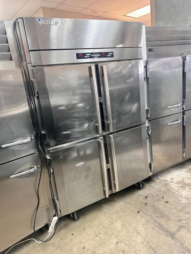 Wow Victory  Refrigerator/Freezer Combo 115volt Tested and Working! - Image 2 of 7