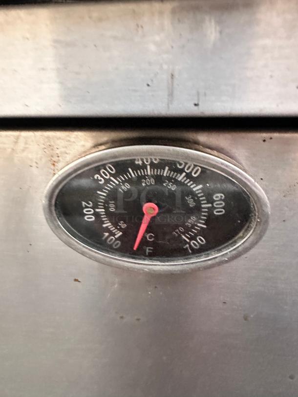 Excellent SouthBend Commercial 60"  Gas 6 Burner, 24" Griddle and Two Ovens Tested and Working! - Image 9 of 10