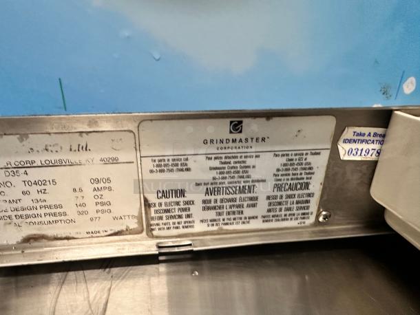 Late Model Excellent Crathco D35-4 Refrigerated Drink Dispenser w/ (3) 5 gal Bowls, Pre Mix, 115v Tested and Working! - Image 9 of 9