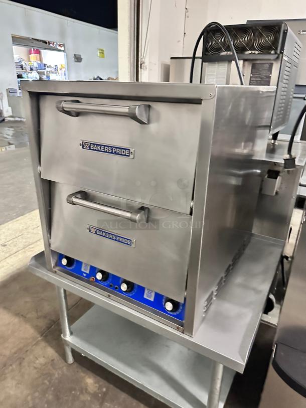 Excellent Bakers Pride P44 Countertop Pizza/Pretzel Oven - Double 220volt Tested and Working! - Image 3 of 13