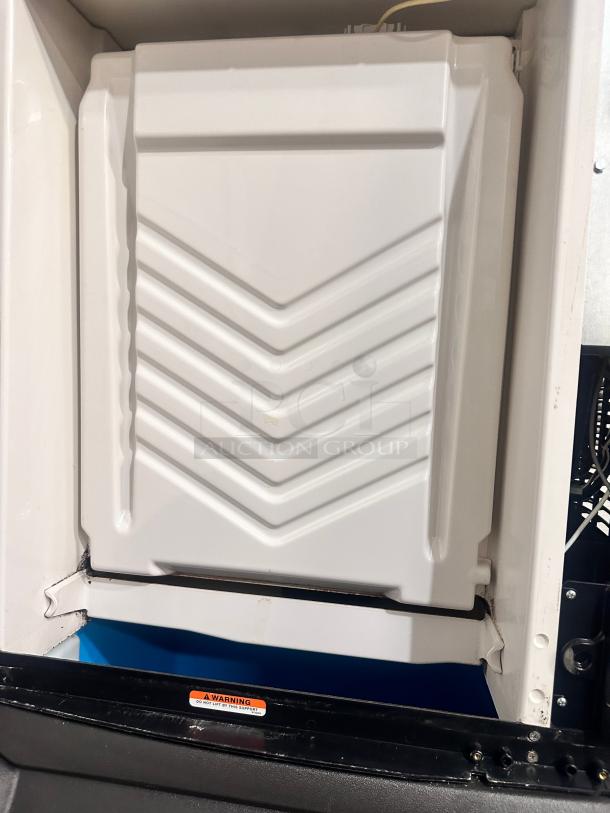 Late Model Excellent Manitowoc IYT1200A Indigo NXT 1200 lb per day  Ice Maker Cube-style Air-cooled 220volt Tested and Working! - Image 11 of 15