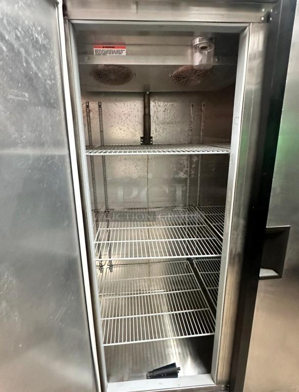 Excellent Delfield Commercial 3 Door Refrigerator 115volt Tested and Working! - Image 7 of 9