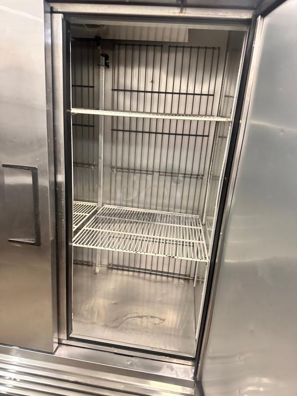 Excellent True 54" Two Staginess Door Reach In Freezer 115v Tested and Working! - Image 9 of 9