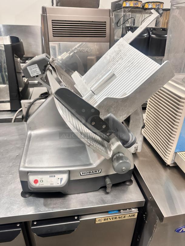 Excellent Hobart 13" Automatic Slicer with Removable Knife - 1/2 hp 115volt Tested and Working! - Image 1 of 12