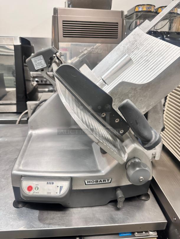 Excellent Hobart 13" Automatic Slicer with Removable Knife - 1/2 hp 115volt Tested and Working! - Image 3 of 12