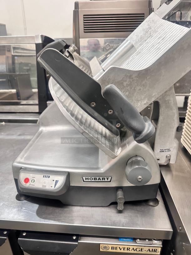 Excellent Hobart 13" Automatic Slicer with Removable Knife - 1/2 hp 115volt Tested and Working! - Image 8 of 12