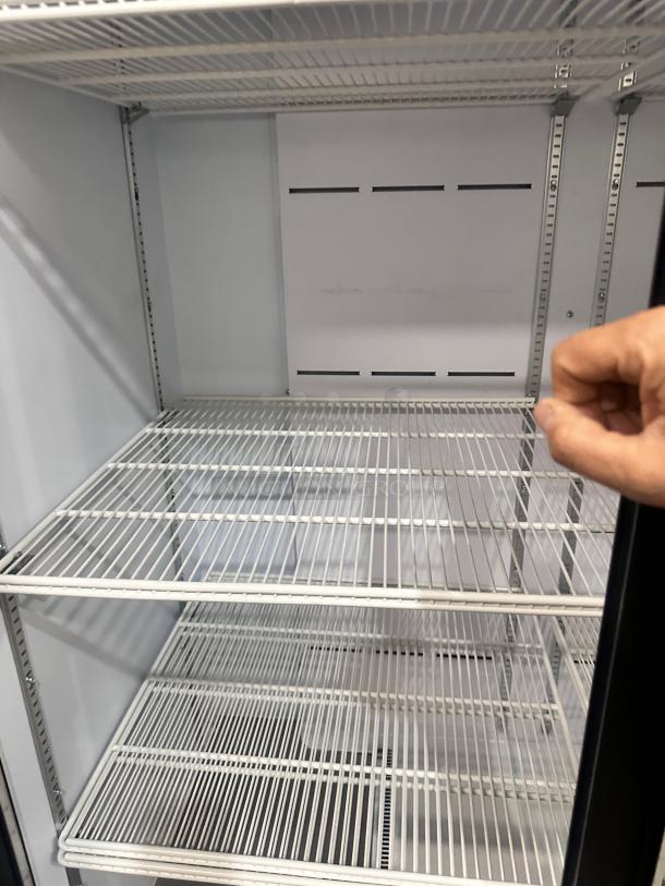 Wow QBD CD45-HC Sliding 2 Door Upright Pop Juice Fridge Cooler 115volt Tested and Working! - Image 8 of 8