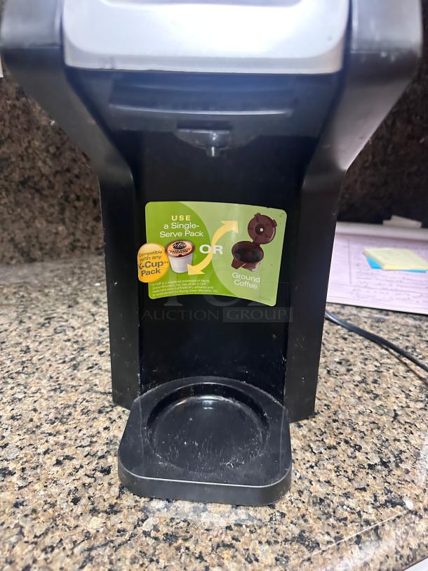 Excellent Hamilton Beach FlexBrew Single Serve Coffeemaker 115v Tested and Working! - Image 5 of 7