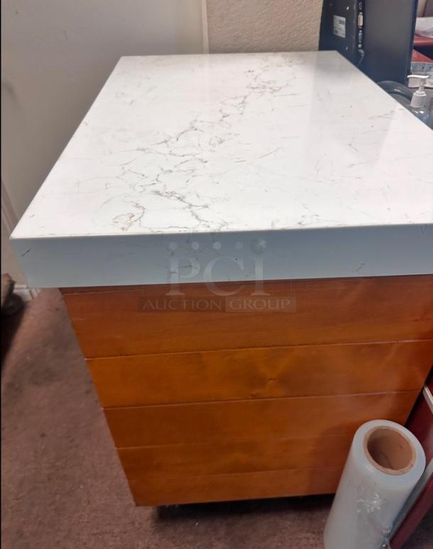 Wooden Host Station With Marble Top 36x24x36 - Image 3 of 9