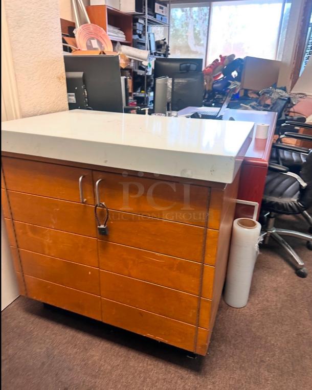 Wooden Host Station With Marble Top 36x24x36 - Image 6 of 9