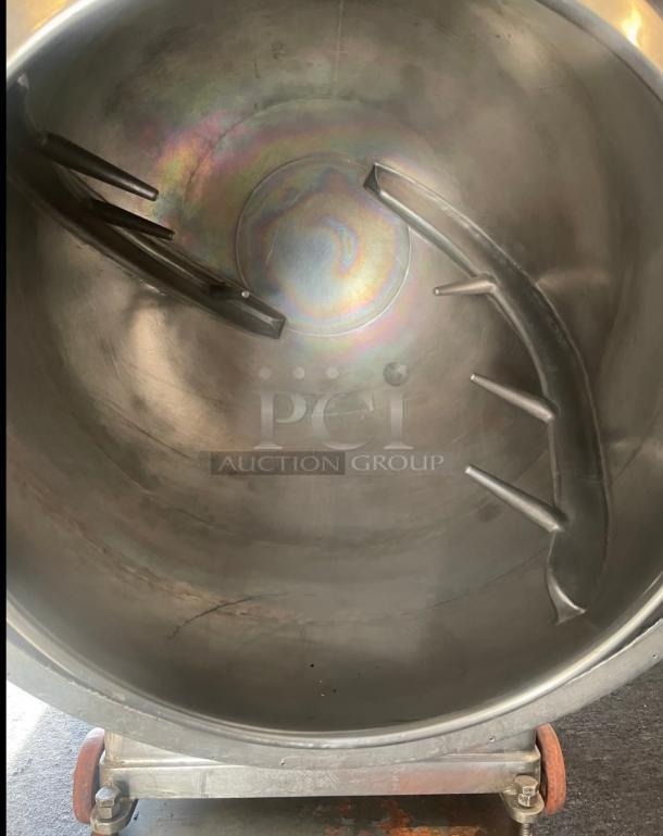 Wow Commercial 100 Gallons Gas Rotating Tilted Kettle Tested and Working! - Image 5 of 7