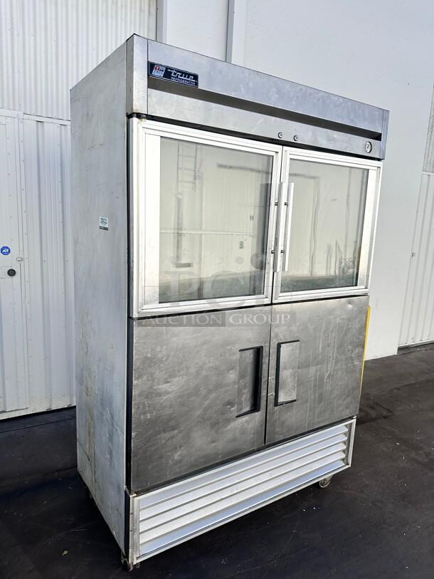 Excellent True  54"  Reach-In Refrigerator 115volt Tested and Working! - Image 2 of 7