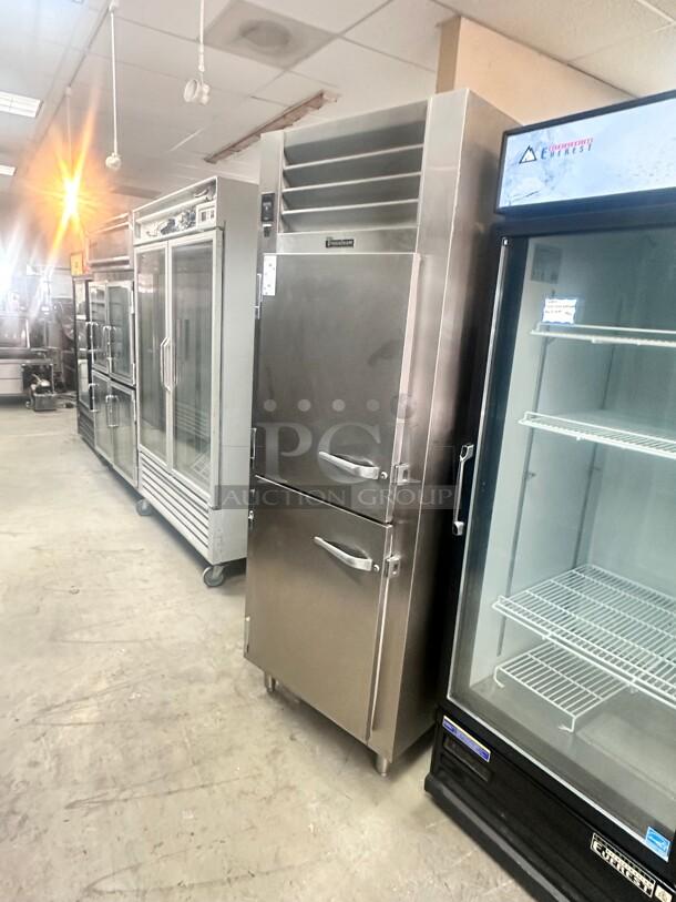 Wow Traulsen  Full Height Insulated Heated Cabinet  208v/1ph Tested and Working! - Image 2 of 8