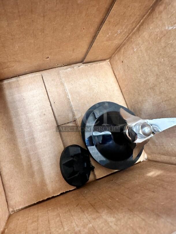 New Waring Commercial Blender  Repair Kit - Image 2 of 4