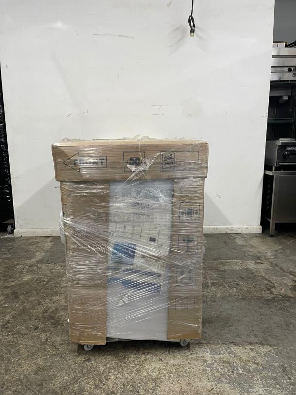 BRAND NEW DUKERS  DBB72-H3 72" Refrigerated Back Bar Cabinet w/ 3 Glass Doors, - Image 6 of 6
