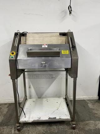 WOW!!! DOYON DOUGH SHEETER MOULDER & bread moulder - Item #1165626