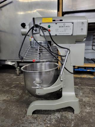 Sentinel SHLM-20B 20-Quart 3-Speed 1.5 HP All-Purpose Mixer