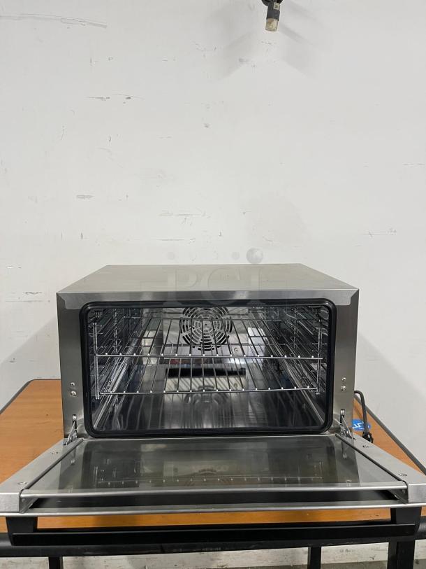 WINCO  Half-Size Countertop Convection Oven, 120v - Image 2 of 5