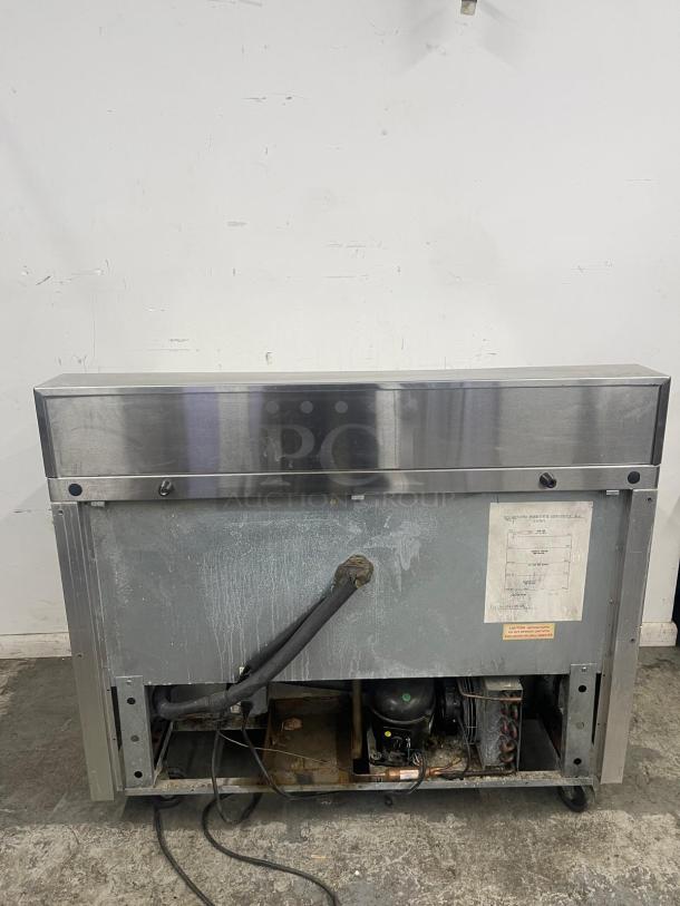 Continental SW48N12C-FB 48" Sandwich/Salad Prep Table w/ Refrigerated Base, 115v - Image 4 of 6