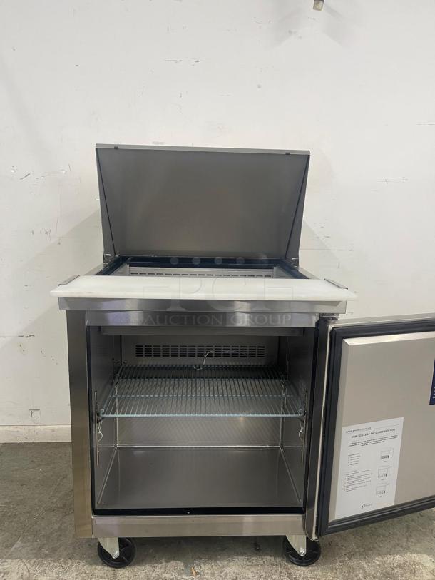 BRAND NEW DUKERS DSP29 1-Door Commercial Food Prep Table Refrigerator in Stainless Steel - Image 2 of 5