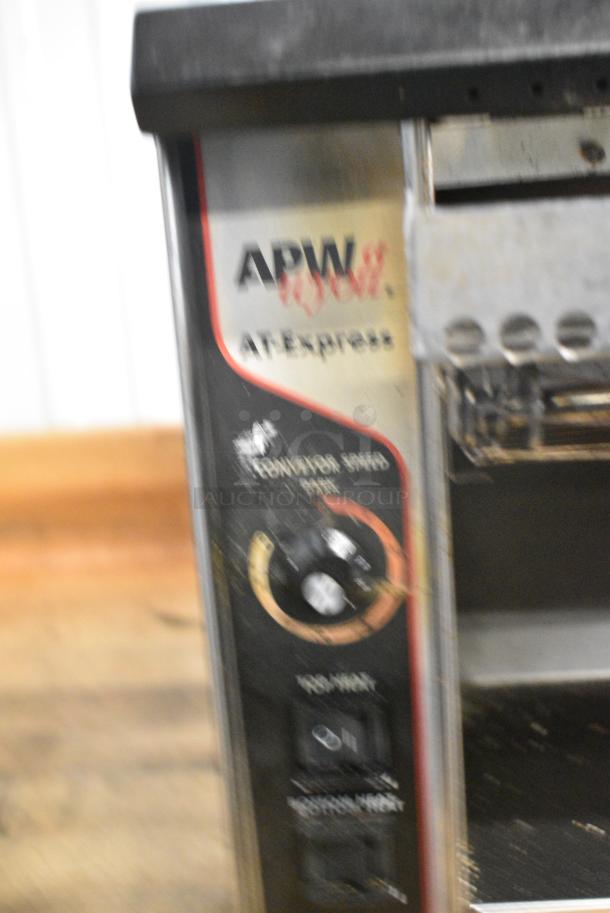 APW Wyott AT EXPRESS-1 Stainless Steel Commercial Countertop Conveyor Toaster Oven. 120 Volts, 1 Phase. Tested and Working! - Image 3 of 6