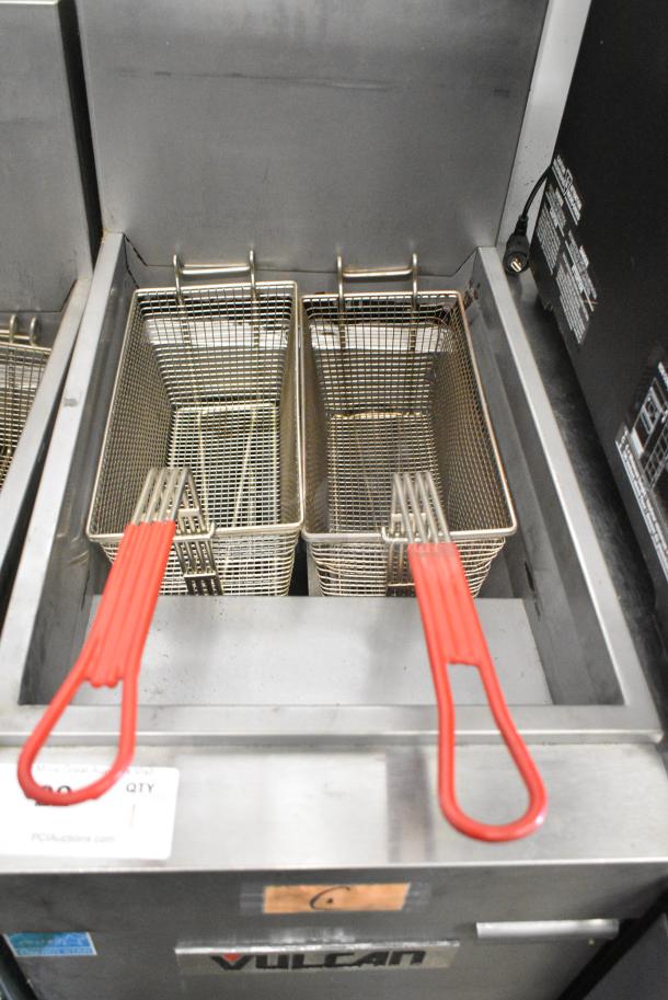 Vulcan 1VEG35M-1 Stainless Steel Commercial Floor Style Natural Gas Powered Deep Fat Fryer w/ 2 Metal Fry Baskets. 70,000 BTU. - Image 3 of 6