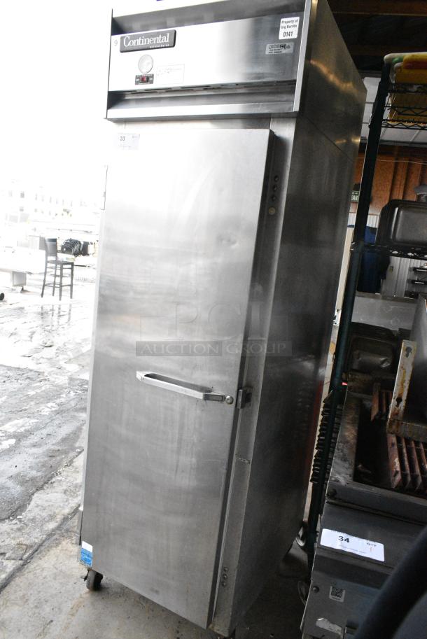 Continental 1R Stainless Steel Commercial Single Door Reach In Cooler on Commercial Casters. 115 Volts, 1 Phase. Tested and Working! - Image 2 of 6