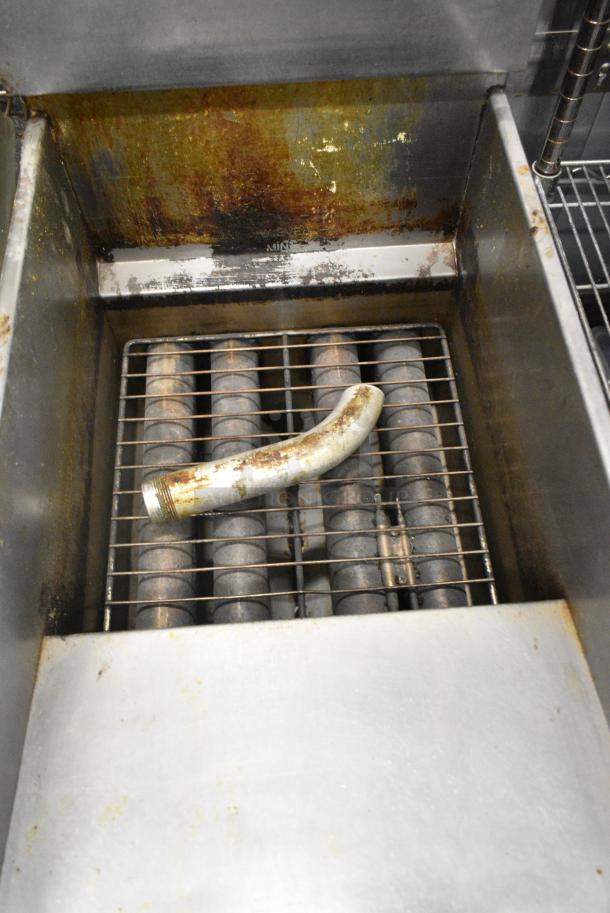 Pitco Frialator 40D Stainless Steel Commercial Floor Style Natural Gas Powered Deep Fat Fryer w/ 2 Metal Fry Baskets on Commercial Casters. 115,000 BTU. - Image 5 of 9