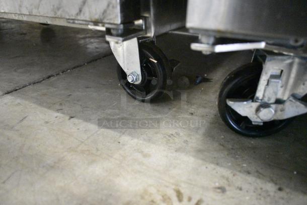 2022 Avantco 178APT71HC Stainless Steel Commercial Sandwich Salad Prep Table Bain Marie Mega Top on Commercial Casters. 115 Volts, 1 Phase. Tested and Working! - Image 3 of 10