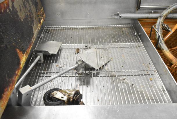 Giles EOF-24 Stainless Steel Commercial Electric Powered 3 Bay Deep Fat Fryer w/ Dumping Station on Commercial Casters. 480 Volts, 3 Phase. - Image 7 of 16