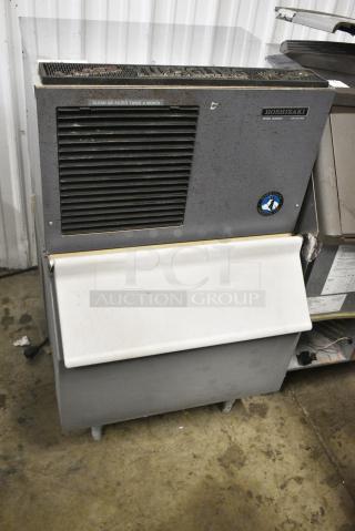Hoshizaki KM-250BAE Metal Commercial Ice Machine Head on Ice Bin. 115-120 Volts, 1 Phase.