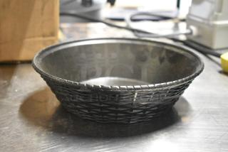 4 BRAND NEW! Boxes of 12 Carlisle 652403 Black Poly 9" Round Weave Pattern Basket. 4 Times Your Bid!