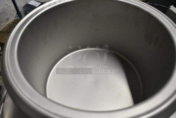 BRAND NEW IN BOX! 2022 Nemco 6103A Stainless Steel Commercial Countertop Soup Kettle Food Warmer. 120 Volts, 1 Phase. Tested and Working! - Image 5 of 7
