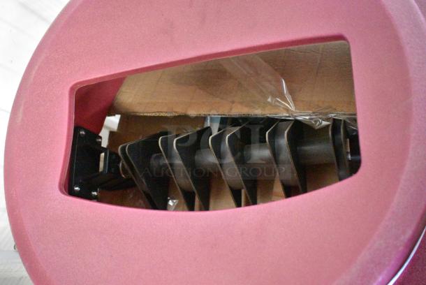 BRAND NEW SCRATCH AND DENT! San Jamar KA5500 KatchAll Magnetic Flatware Retriever Trash Can Lid - Image 4 of 6