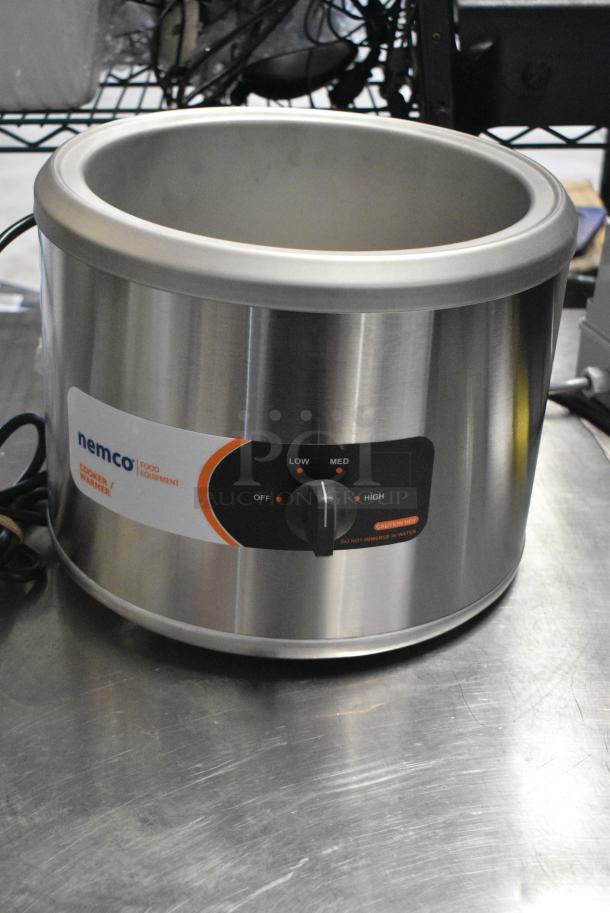 BRAND NEW IN BOX! 2022 Nemco 6103A Stainless Steel Commercial Countertop Soup Kettle Food Warmer. 120 Volts, 1 Phase. Tested and Working! - Image 1 of 7