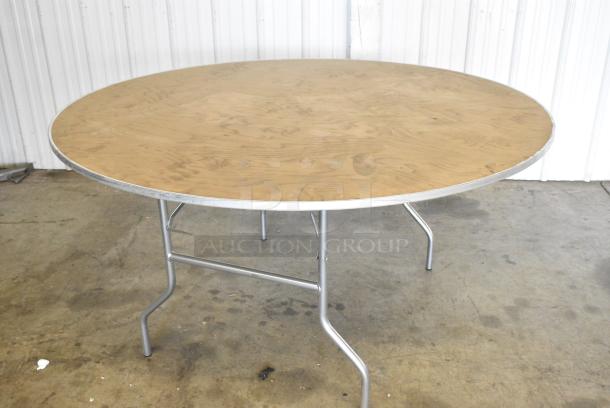 BRAND NEW SCRATCH AND DENT! Round Folding Table. - Image 3 of 4