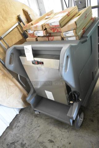 BRAND NEW SCRATCH AND DENT! Cambro CMBH1826LF(191) Camtherm® Granite Gray Low Profile Electric Hot Food Holding Cabinet in Fahrenheit on Commercial Casters w/ 12 Boxes of Cambro Slide Rails. 120 Volts, 1 Phase. Tested and Working!