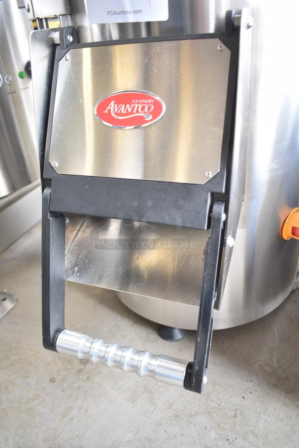 BRAND NEW SCRATCH AND DENT! Avantco 177PPC22 Stainless Steel Commercial Potato Peeler. 120 Volts, 1 Phase. Tested and Working! - Image 4 of 8