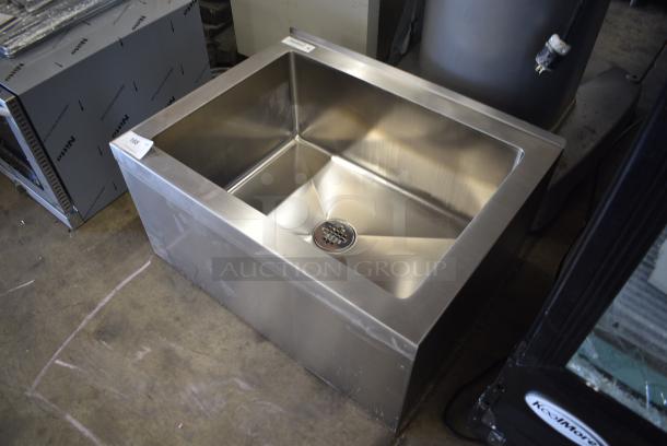 BRAND NEW SCRATCH AND DENT! Steelton 522MS202812 28" x 20" x 12" 16 Gauge 304 Stainless Steel One Compartment Floor Mop Sink - Image 3 of 4