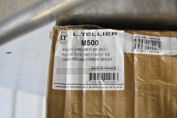 BRAND NEW SCRATCH AND DENT! L. Teller M500 14" Diameter Tin-Plated #5 Rotary Food Mill 3mm Grid - 8 Qt. Capacity - Image 4 of 5