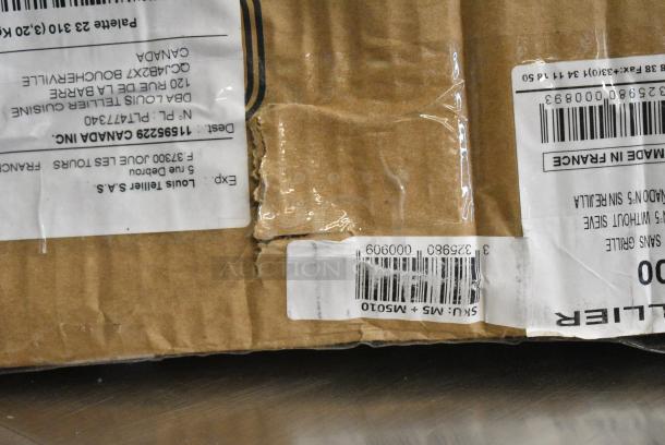 BRAND NEW SCRATCH AND DENT! L. Teller M500 14" Diameter Tin-Plated #5 Rotary Food Mill 3mm Grid - 8 Qt. Capacity - Image 5 of 5