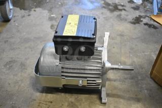 BRAND NEW SCRATCH AND DENT! 2024 Nidec Motor. 208-240 Volts, 1 Phase.