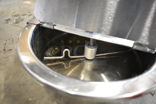 BRAND NEW SCRATCH AND DENT! Carnival King 382PM8KETTLE Replacement Kettle for PM850 8 oz. Popcorn Poppers - Image 5 of 7