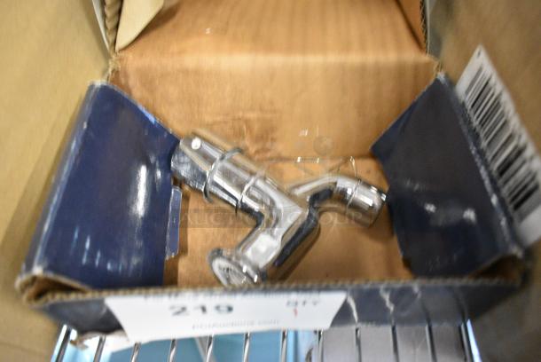 BRAND NEW SCRATCH AND DENT! 750MFWS3 Waterloo Wall Mount Metering Faucet - Image 1 of 4