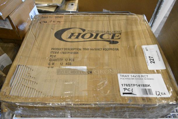 BRAND NEW SCRATCH AND DENT! Box of 12 176STP1418BK Choice 14" x 18" Black Rectangle Non-Skid Serving Tray - Image 1 of 4