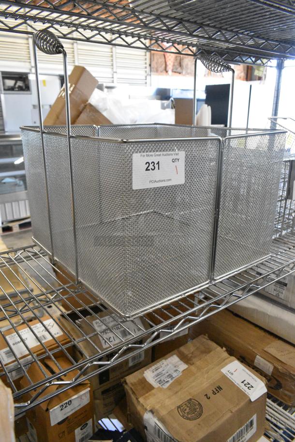 BRAND NEW SCRATCH AND DENT! Metal Fry Basket - Image 2 of 3