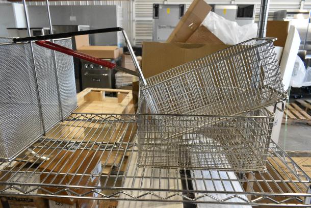 2 BRAND NEW SCRATCH AND DENT! Metal Fry Basket. 2 Times Your Bid! - Image 1 of 3