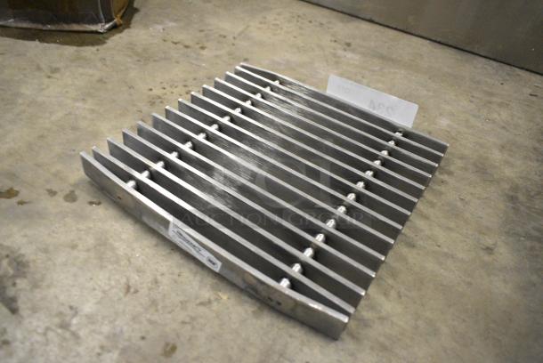 BRAND NEW SCRATCH AND DENT! Regency 600FS12GRATE 7-Gauge Stainless Steel Grate for 12" x 12" Floor Drains - Image 2 of 4