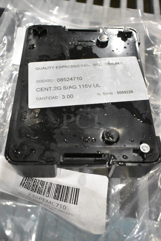 2 BRAND NEW SCRATCH AND DENT! Items Including 236PEMC710 MACHINE MAINBOARD FOR 236ECEM2C 236PEMC710 and 233505830502 Bunn 50583.0512 Brew Chamber. 2 Times Your Bid! - Image 3 of 8